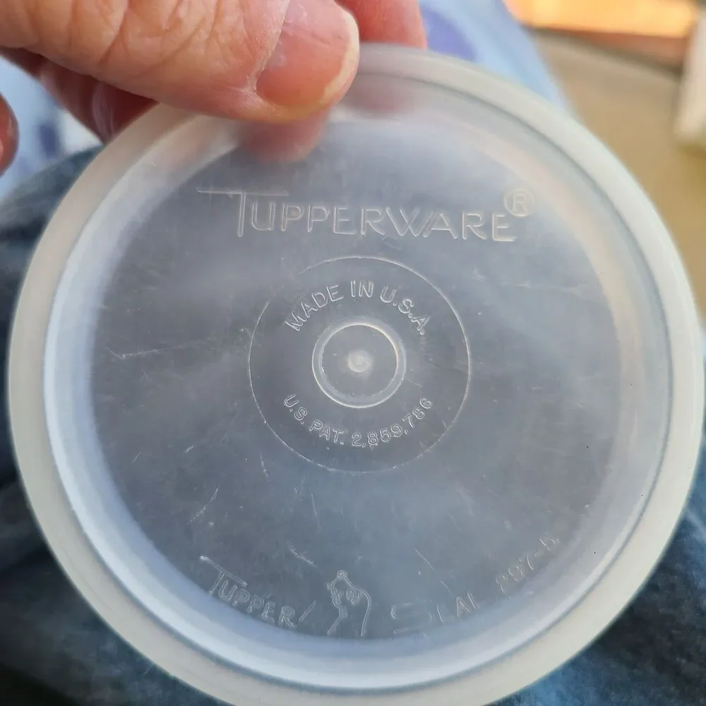 Vtg Tupperware Jifi-Sift Hourglass Powdered Sugar Cocoa Flour Sifter Complete